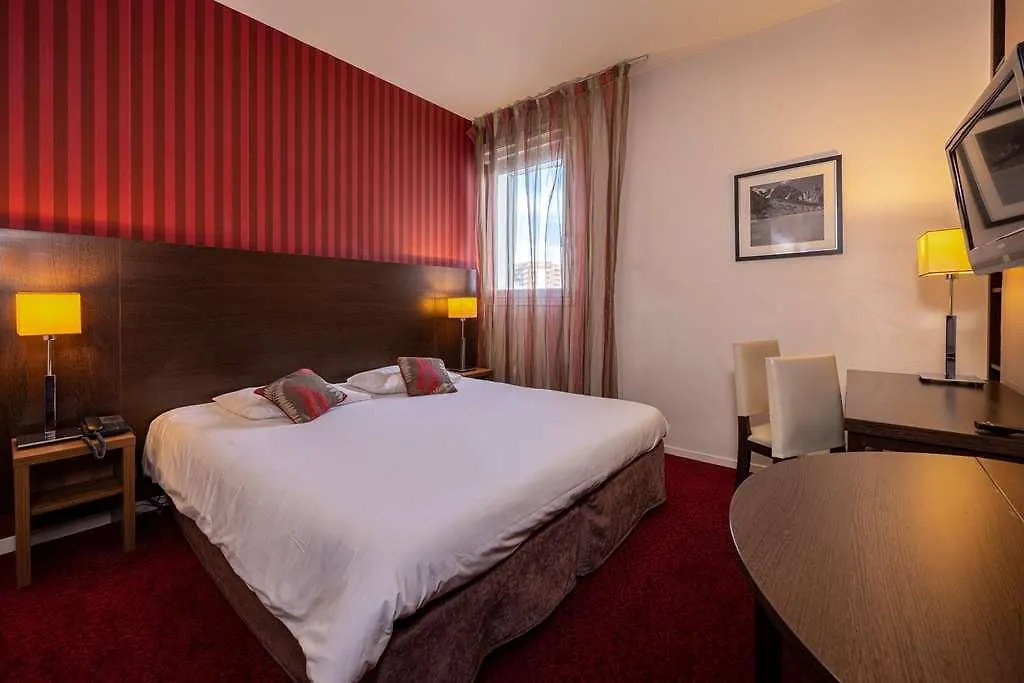 Kosy Grenoble Les Cedres Hotel