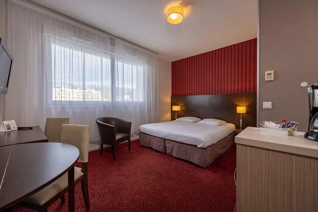 Kosy Grenoble Les Cedres Hotel 0*,  Frankrijk
